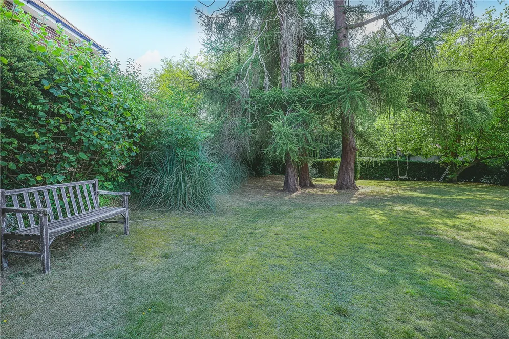 Property carousel item 21