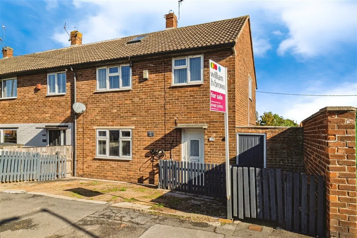 Tamar Grove, HULL
