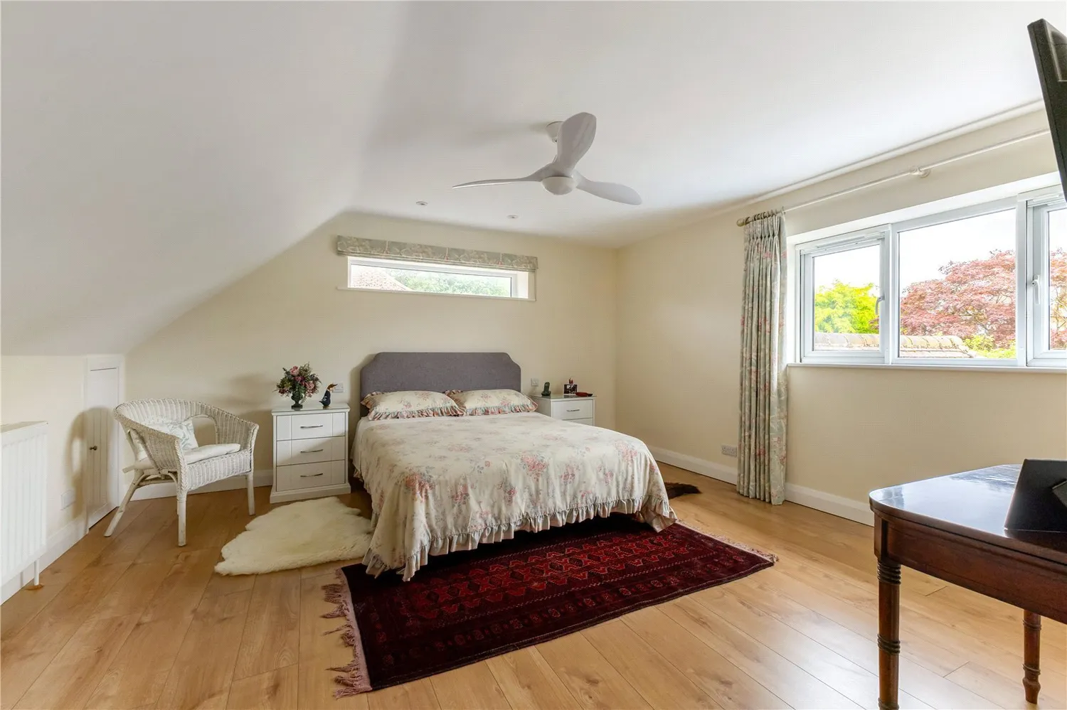 Petersfield Road, Midhurst, GU29 photo 5