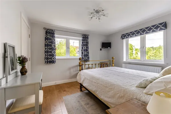 Petersfield Road, Midhurst, GU29 photo 6