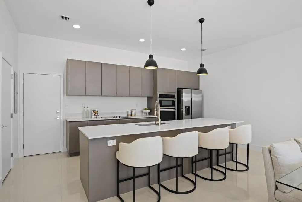 1807 NE 13th St, Fort Lauderdale, FL 33304