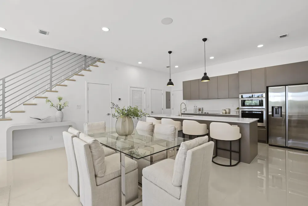 1807 NE 13th St, Fort Lauderdale, FL 33304