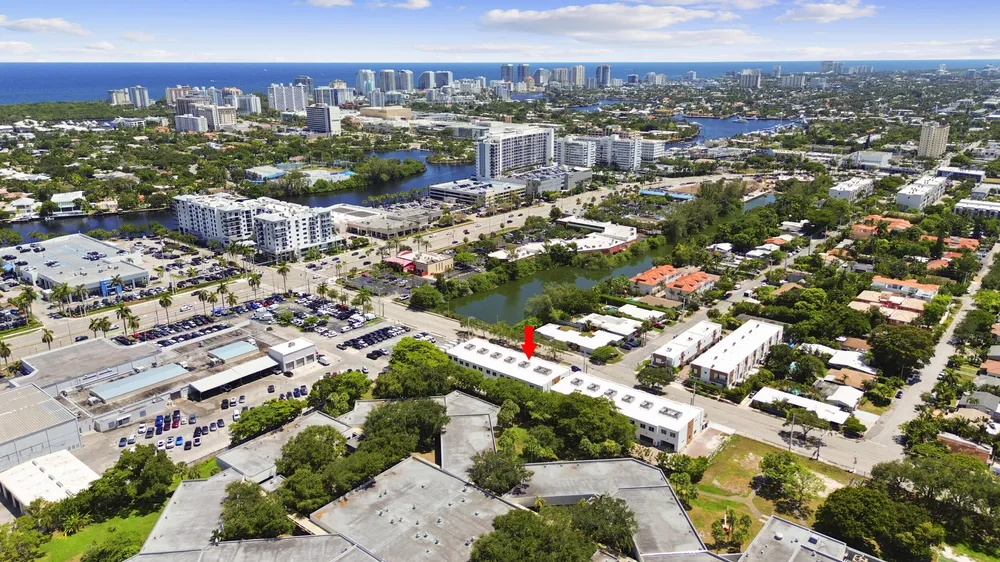 1807 NE 13th St, Fort Lauderdale, FL 33304
