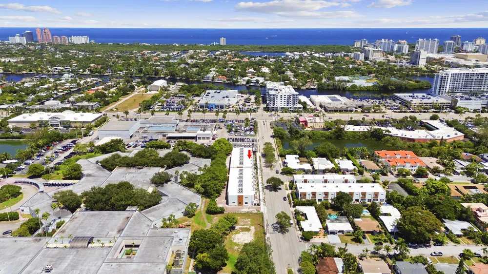 1807 NE 13th St, Fort Lauderdale, FL 33304