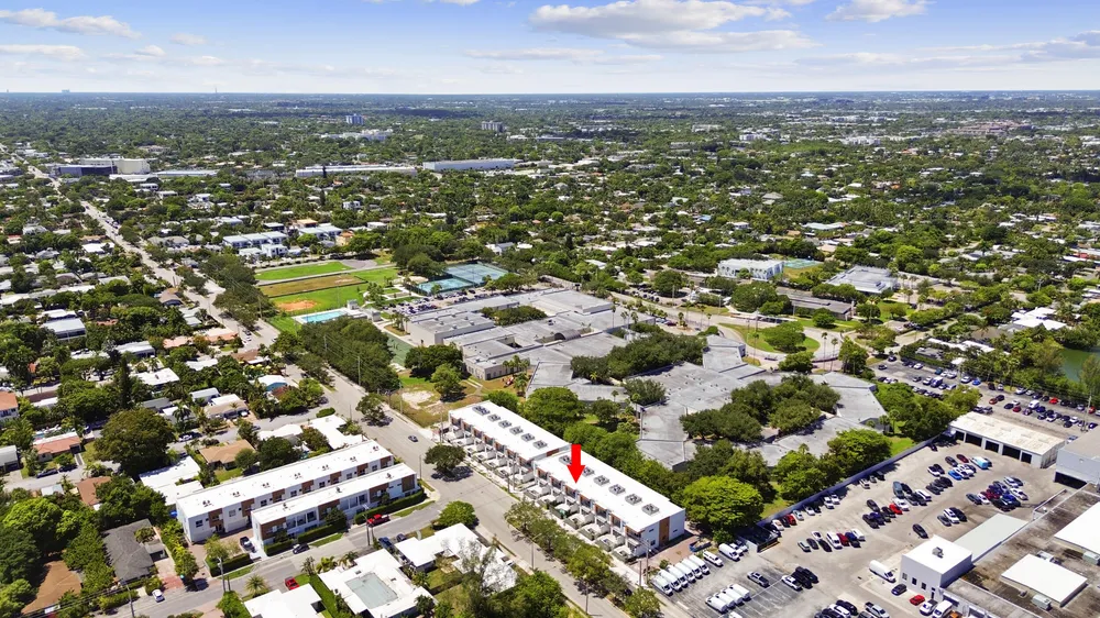 1807 NE 13th St, Fort Lauderdale, FL 33304