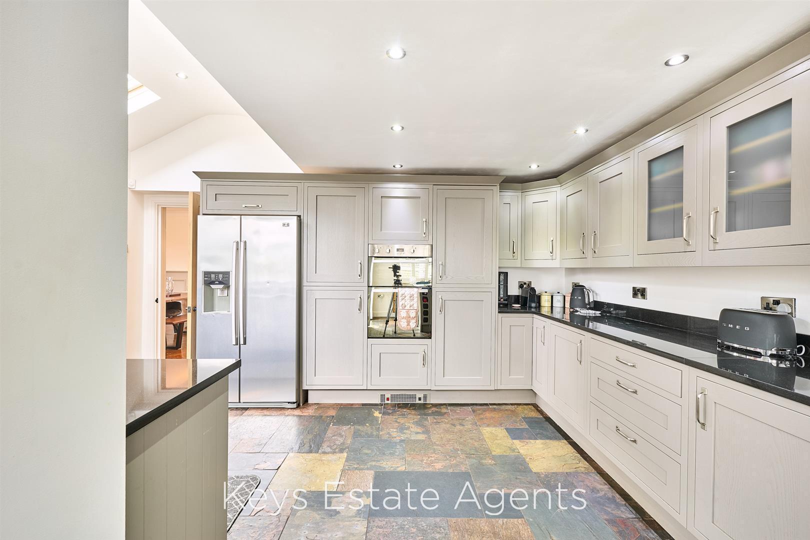Stuart Avenue, Draycott, Stoke-On-Trent Image 11