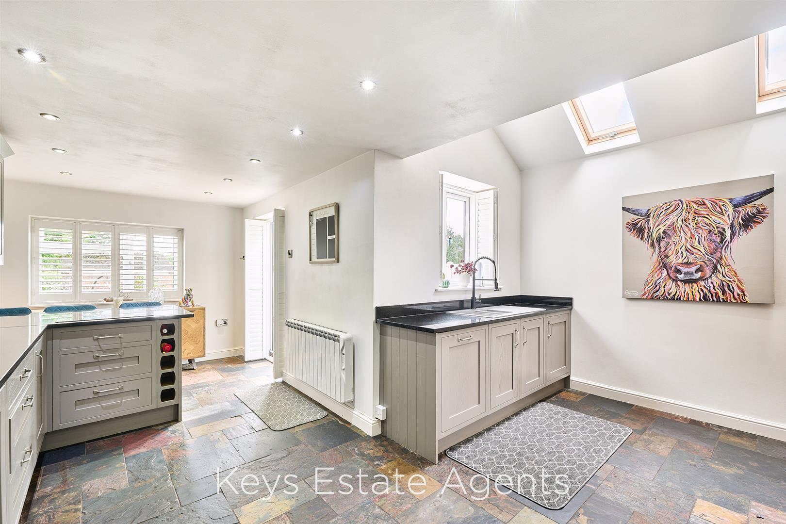 Stuart Avenue, Draycott, Stoke-On-Trent Image 14