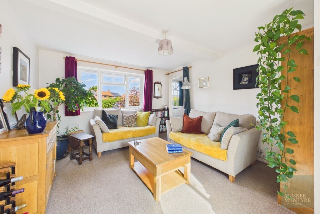 Queensway, Earsham Image 4