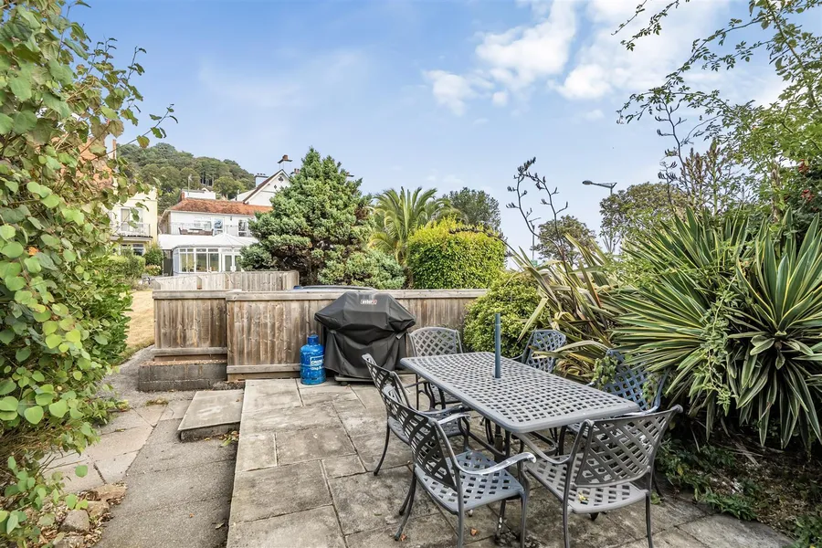 Property Image 39