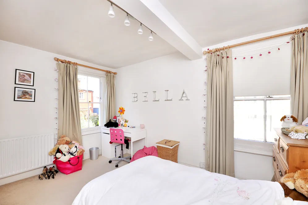 Eland Road, London, SW11 photo 9