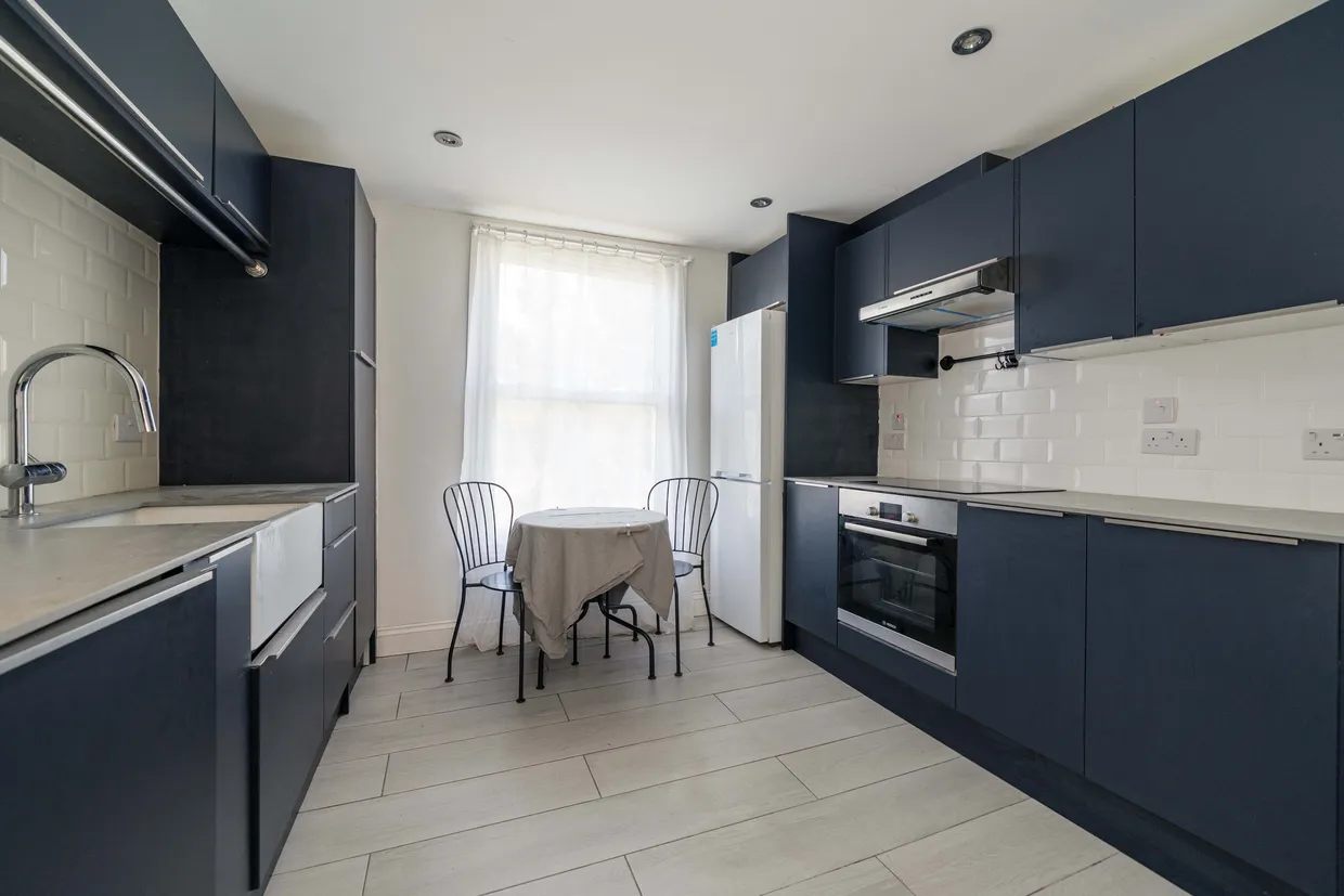 Fernhead Road, London, W9 photo 3