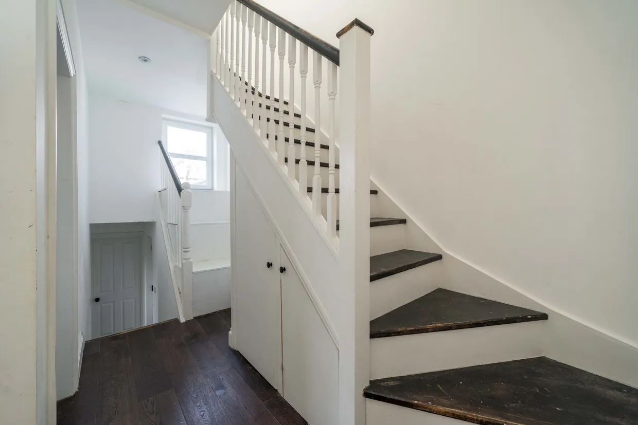 Fernhead Road, London, W9 photo 13
