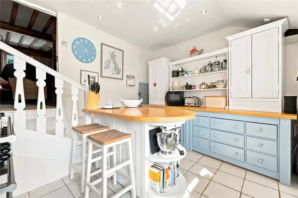 Chipping Hill, Witham, CM8 photo 14