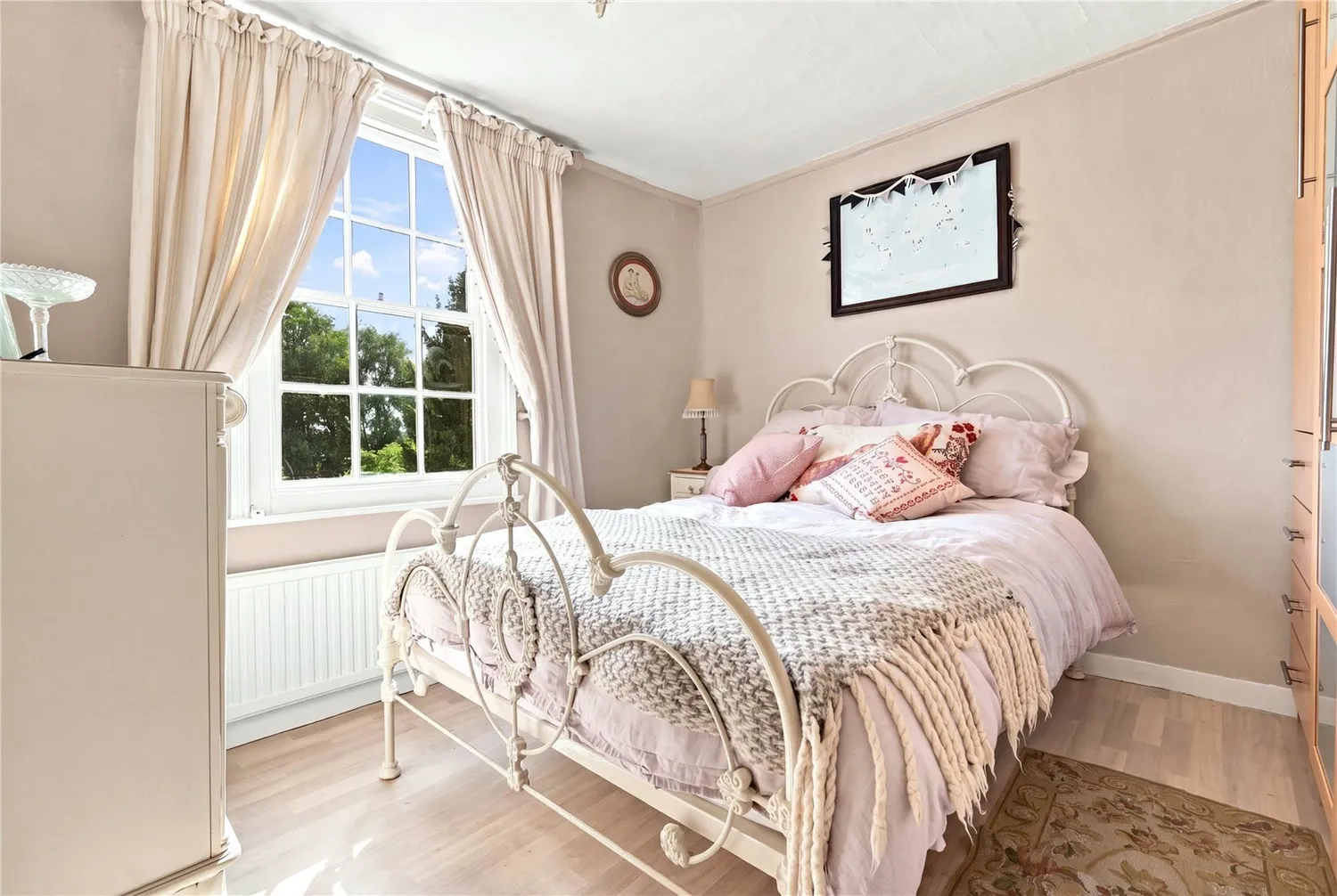 Chipping Hill, Witham, CM8 photo 22