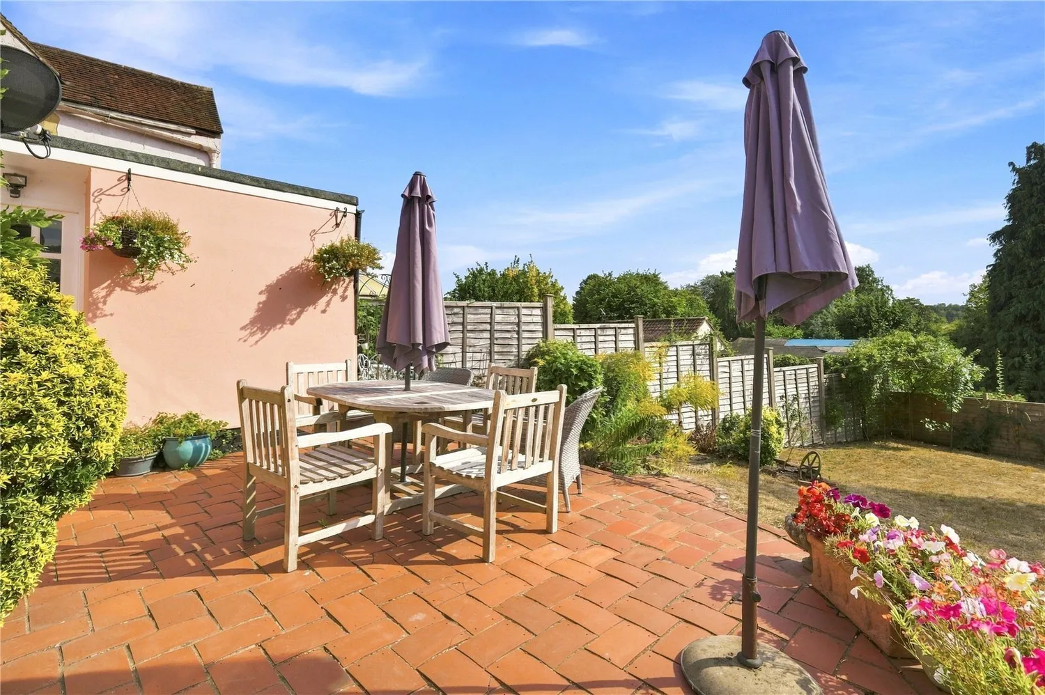 Chipping Hill, Witham, CM8 photo 27