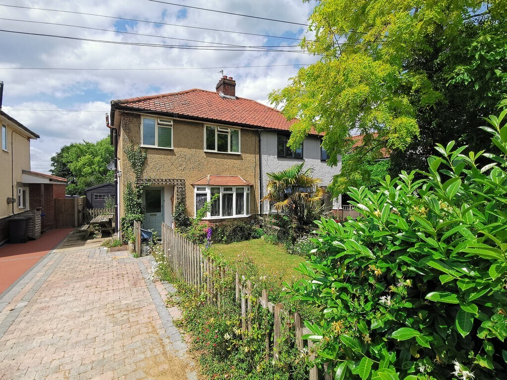 Beccles Road, Bungay Image 1