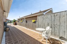 Elwyndene Road, March