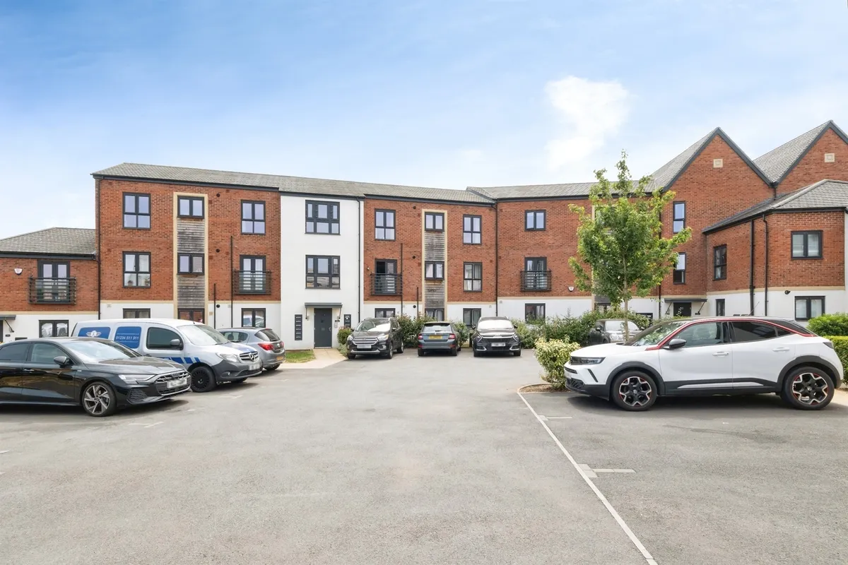 Four Marks Close, Broughton, Milton Keynes