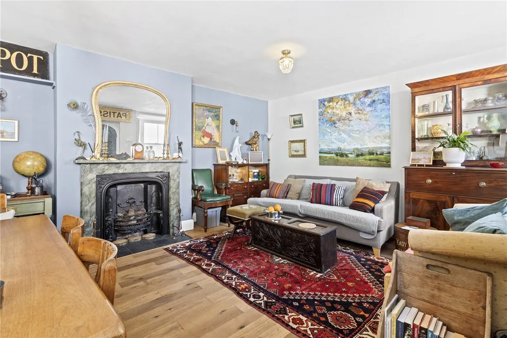 Property carousel item 21