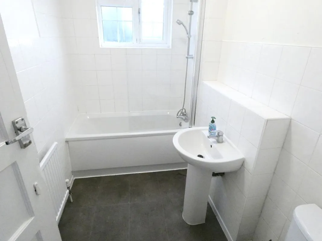 Faircross Mansions, Longbridge Road, Barking, IG11