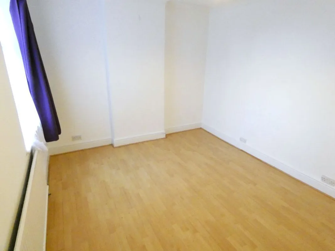 Faircross Mansions, Longbridge Road, Barking, IG11