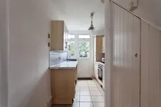 Hulse Avenue, Barking