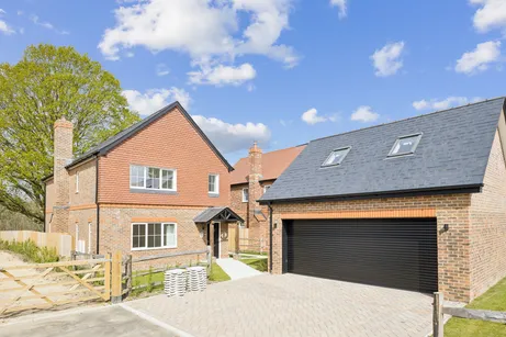 Greenacres Park, Storrington, RH20