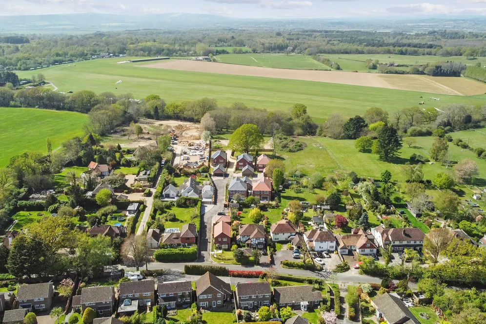 Greenacres Park, Storrington, RH20 photo 15