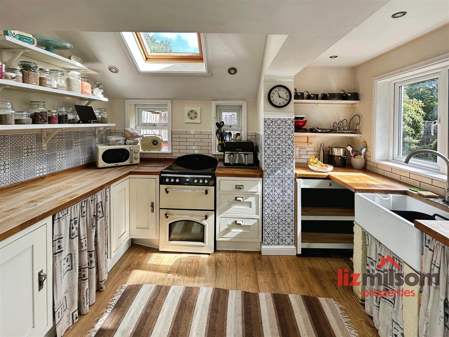 Myrtle Grove, Park Road, Moira, Swadlincote Image 2