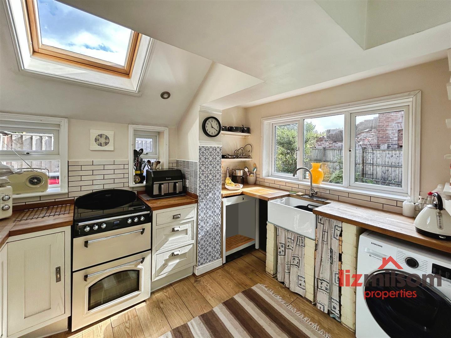 Myrtle Grove, Park Road, Moira, Swadlincote Image 7