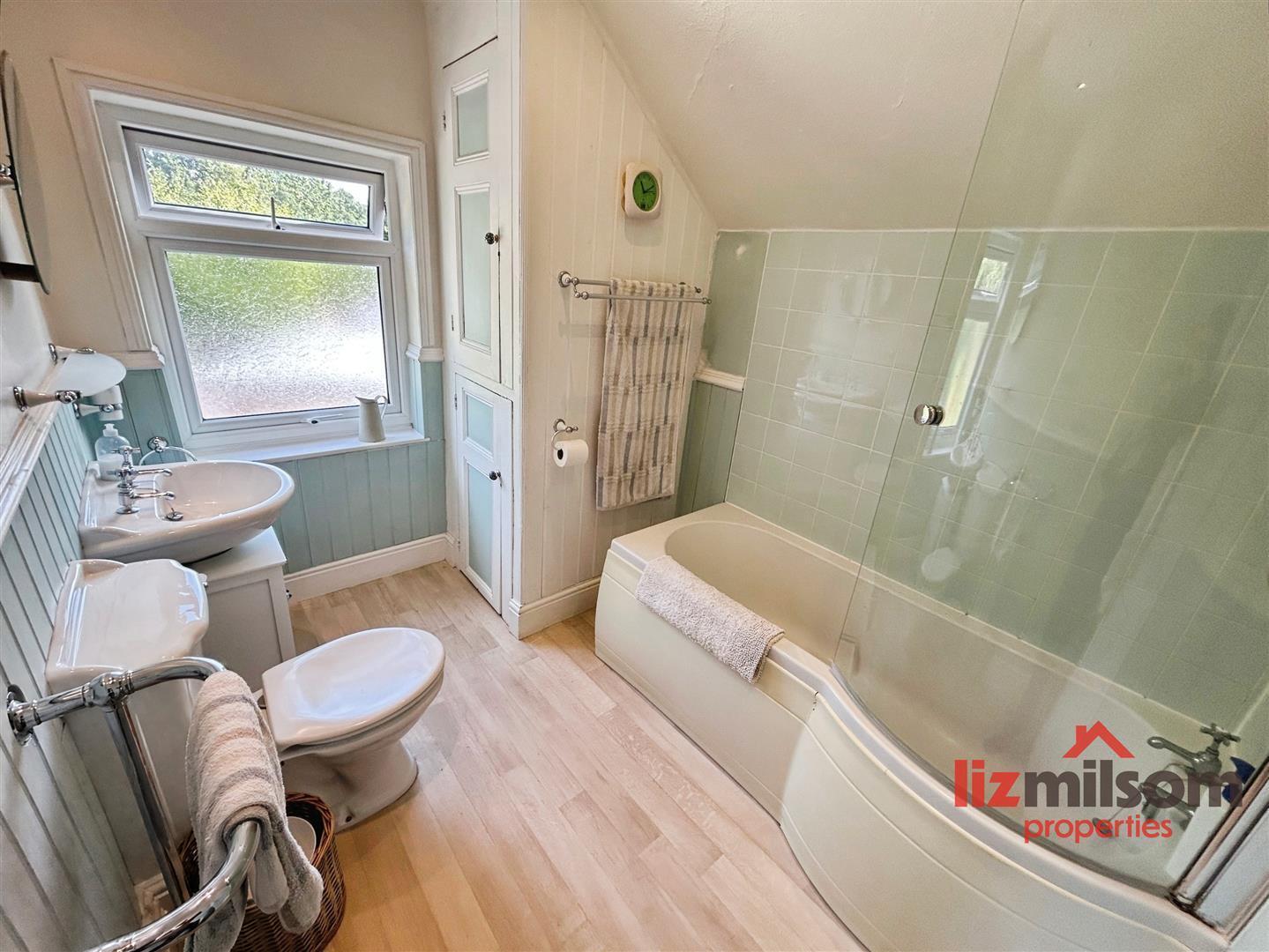 Myrtle Grove, Park Road, Moira, Swadlincote Image 22