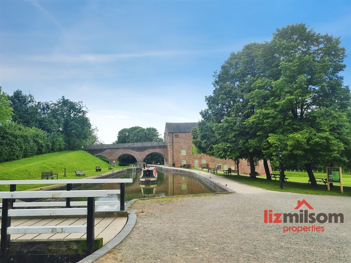 Myrtle Grove, Park Road, Moira, Swadlincote Image 3