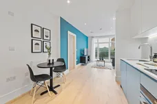 Pyrcroft Road Chertsey KT16 photo 5