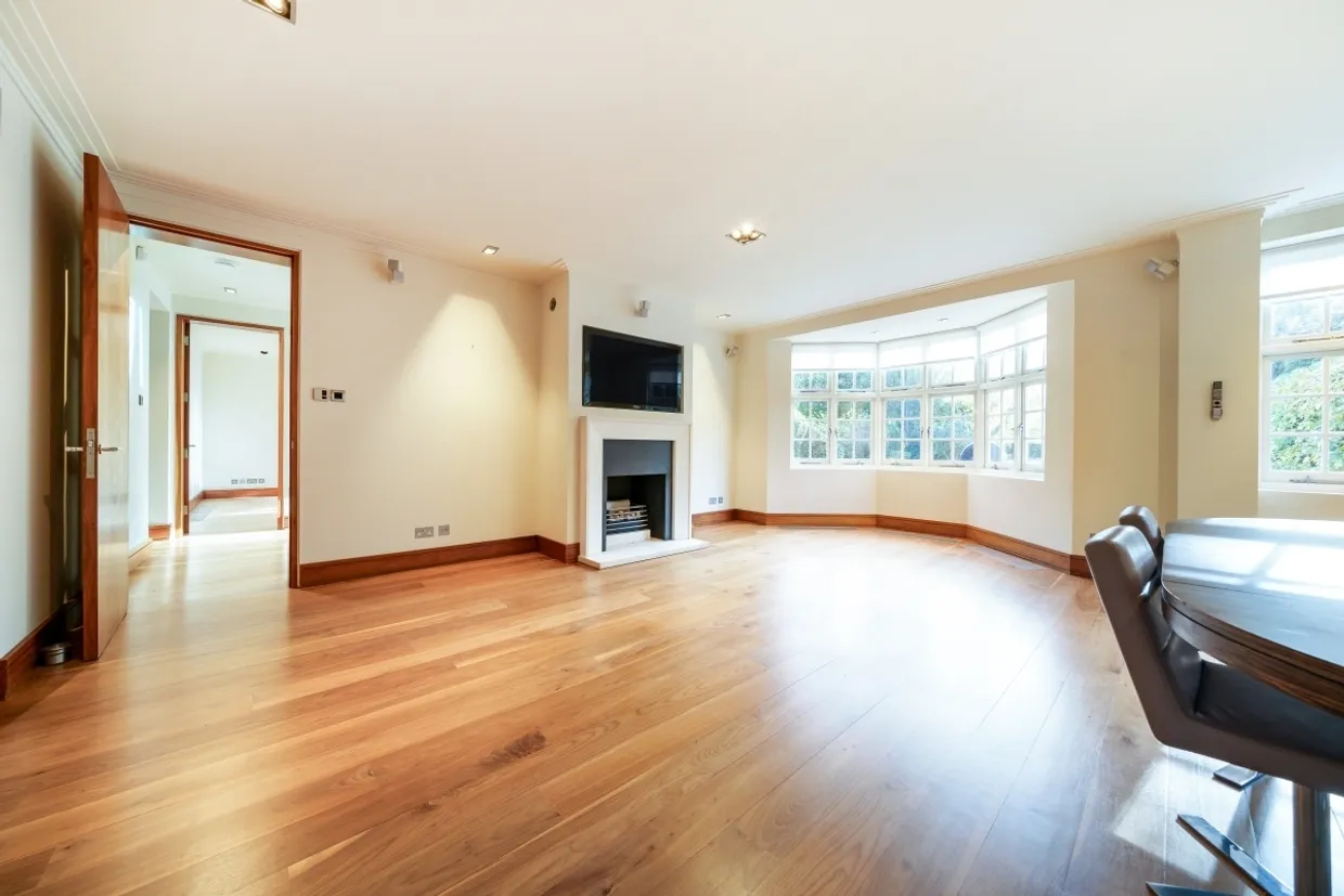 The Bishops Avenue Lodnon N2 photo 8