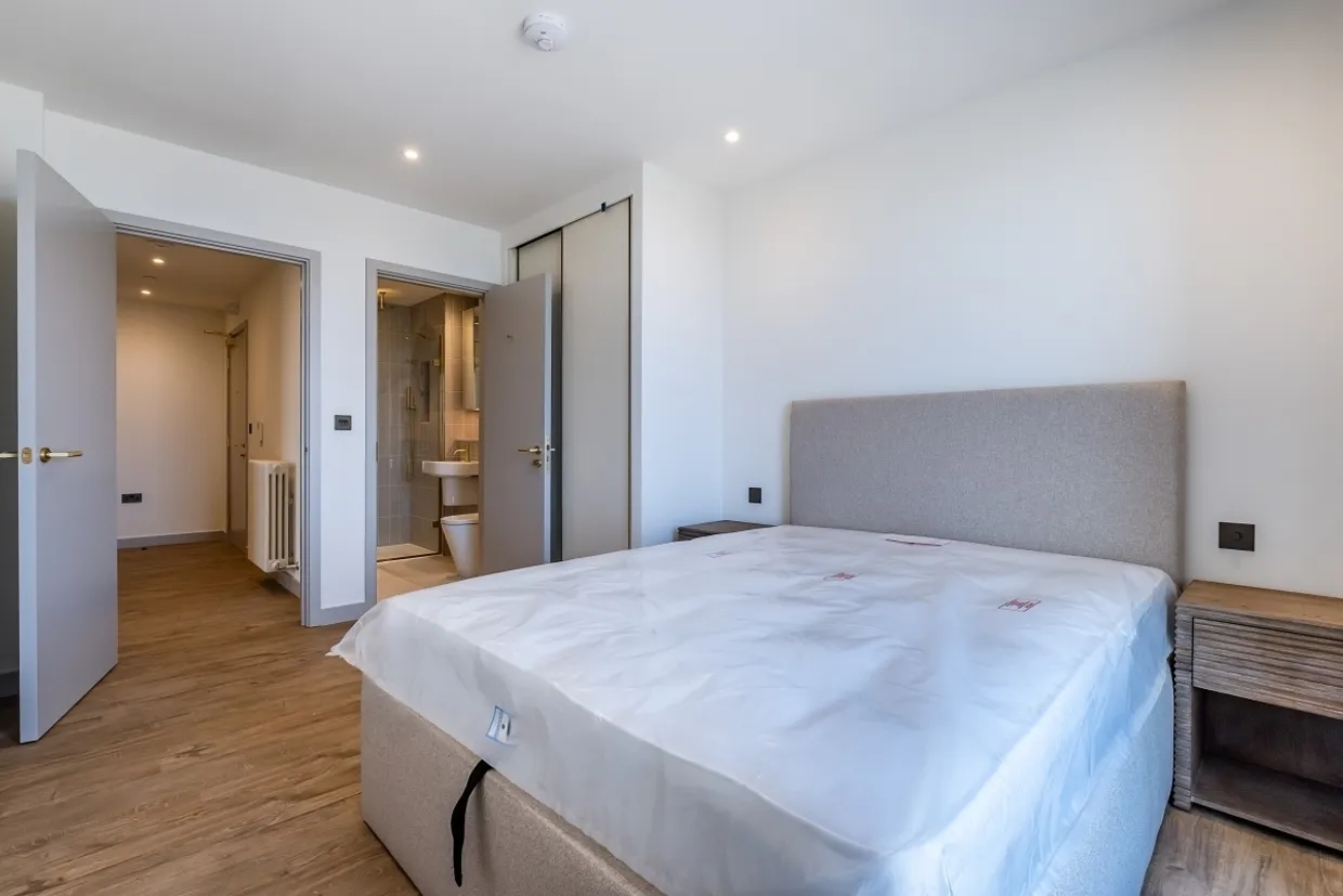 The Eades, 11 Selborne Road London E17 photo 8