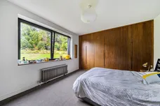 Alders Road Reigate RH2 photo 12