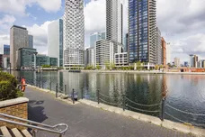 Meridian Place, London, E14 photo 2