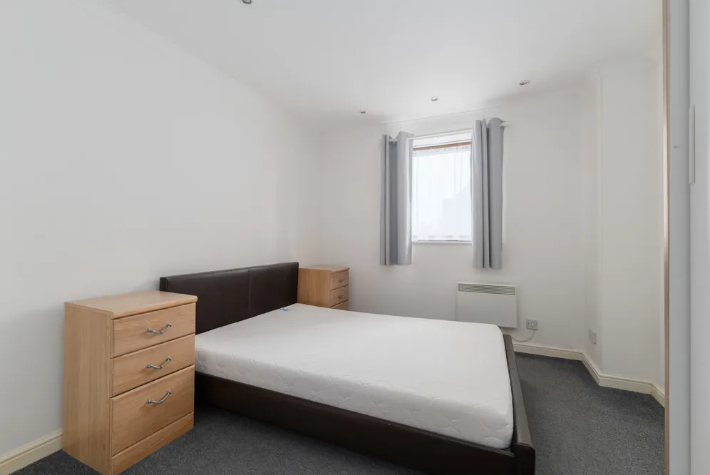 Meridian Place, London, E14 photo 8