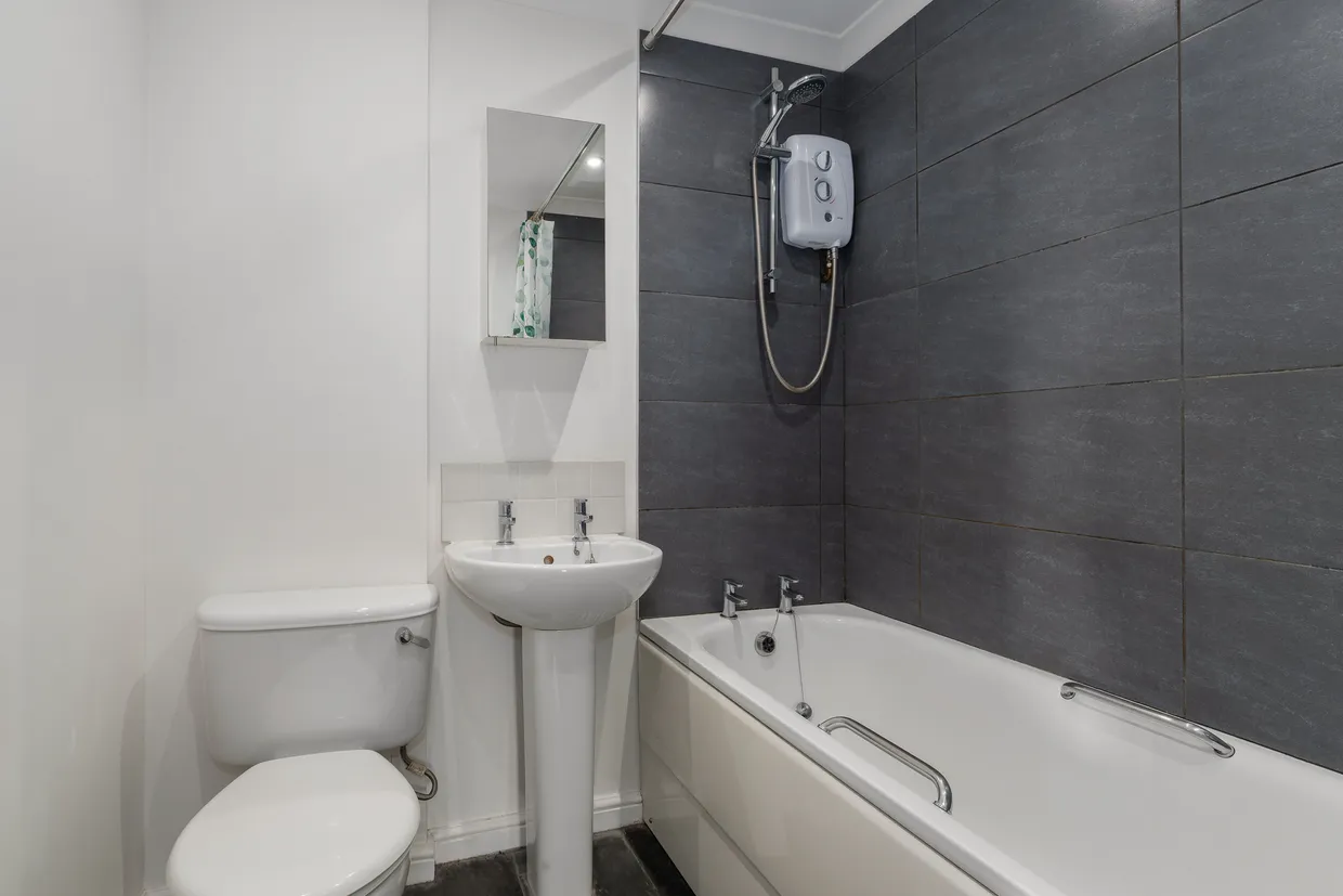 Meridian Place, London, E14 photo 9