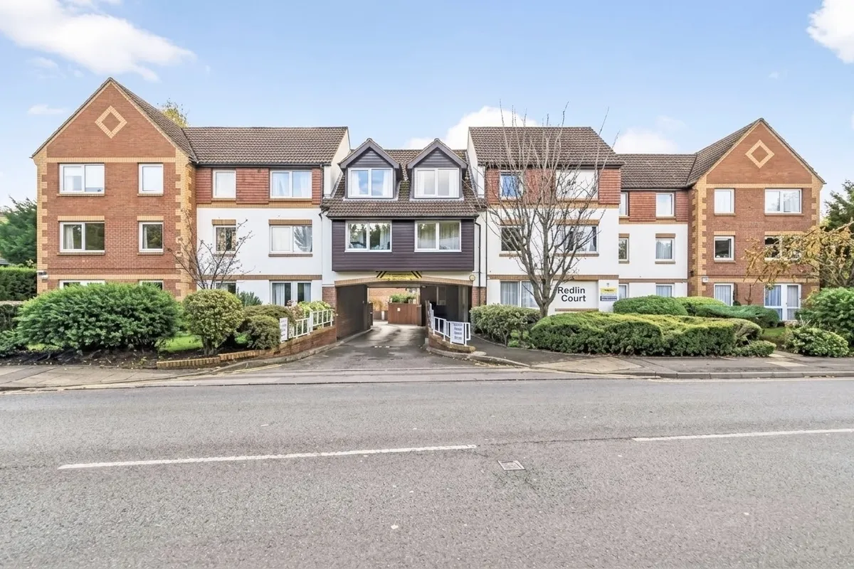 Linkfield Lane, REDHILL