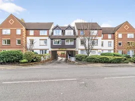 Linkfield Lane, REDHILL photo
