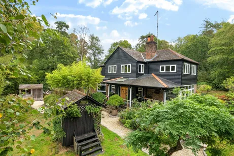 Crosswater Lane, Churt, Farnham, GU10