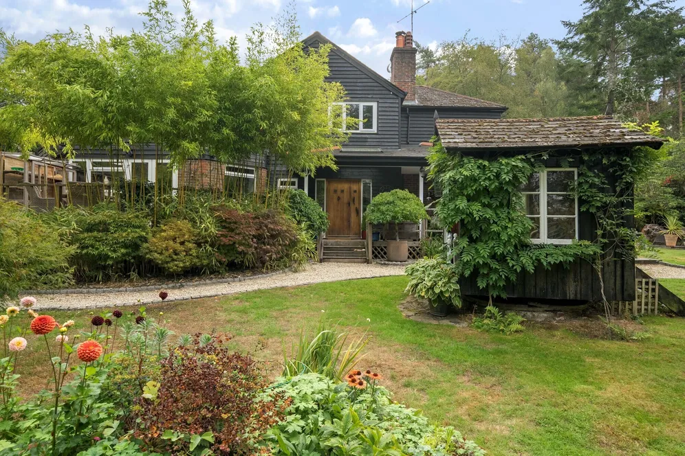 Crosswater Lane, Churt, Farnham, GU10 photo 7