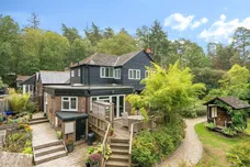 Crosswater Lane, Churt, Farnham, GU10 photo 8