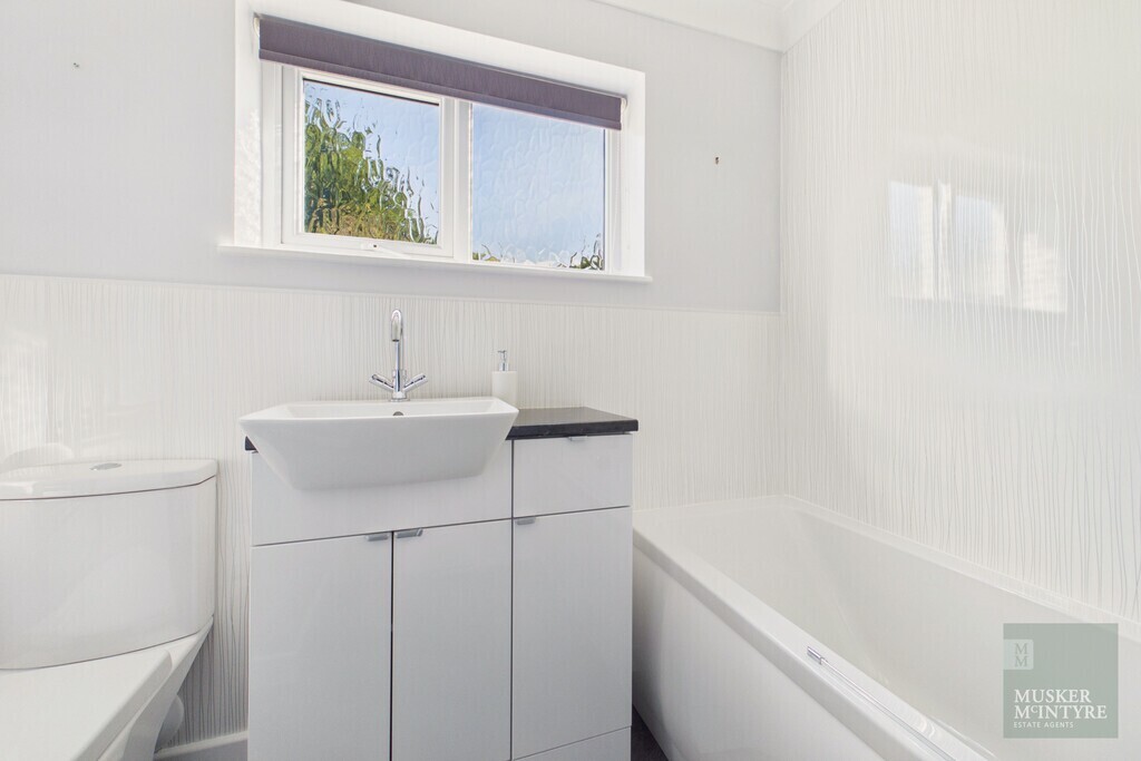 Mountbatten Road, Bungay Image 9