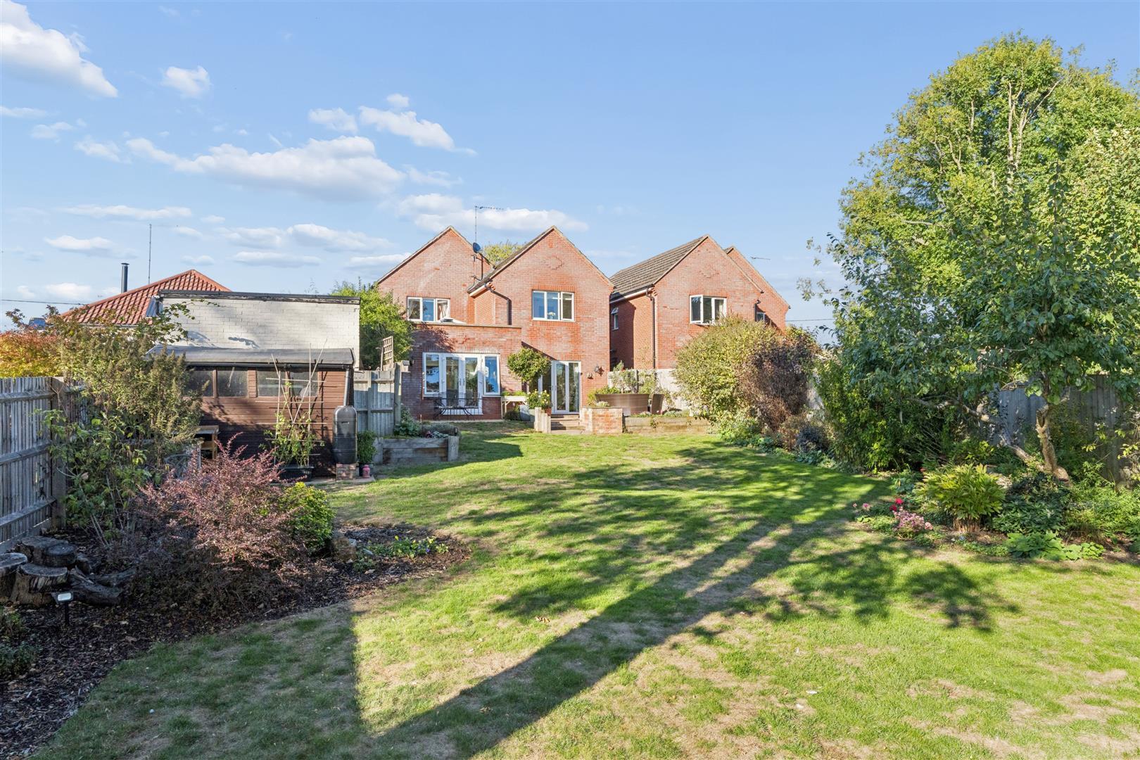 Main Road, Hackleton, Northampton Image 35