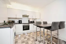 Little Dytchleys Mews, Pilgrims Hatch, Brentwood