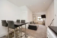 Little Dytchleys Mews, Pilgrims Hatch, Brentwood