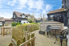 Little Dytchleys Mews, Pilgrims Hatch, Brentwood