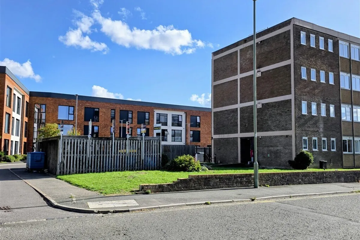 Wella Road, BASINGSTOKE